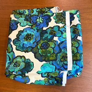 Vintage Barkcloth 3.5 yards Mid Century Floral print fabric